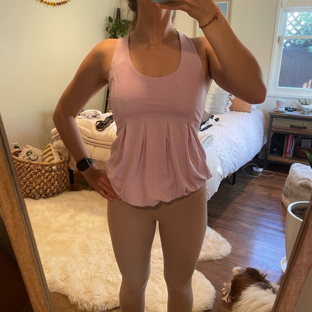 Lululemon tank top with sports bra attached